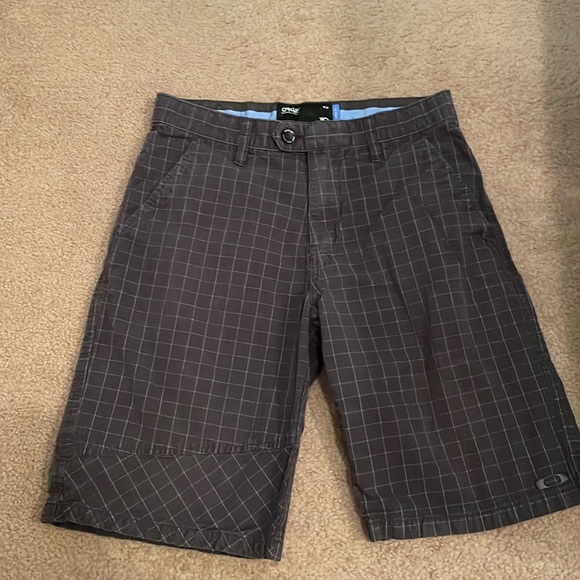 Other - Oakley Men's Casual Shorts